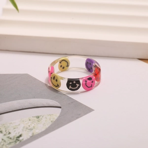 Anillo de resina transparente con coloridos motivos de sonrisas de estilo moda Y2K