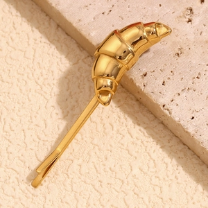 Vintage Stainless Steel Croissant Hair Clip Gold Plated Bobby Pin Whimsical Food Shape Hair Accessories For Women Jewelry