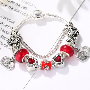 Bracciale a serpente argento stile Pandora con perle in vetro rosso e cuore