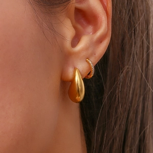 Boucles d'oreilles gouttes dorées polies et créoles serties de zircons pour femmes