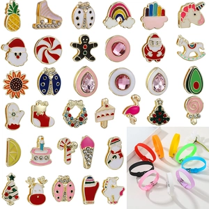 Pendentifs Charms en Alliage Email pour Bijoux DIY Noël Père Noël Renne Arc-en-ciel Licorne Perles pour Bracelet Collier