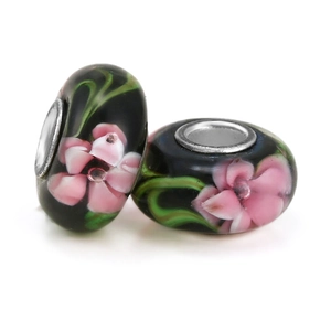 Handcrafted lampwork glass beads with pink floral patterns and metal core for DIY bracelets