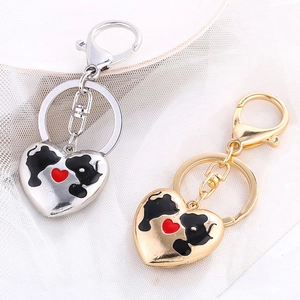 Porte-Clés en Alliage de Forme de Cœur Carte du Monde Chat Or Argent Anneau en Métal Pour Femmes Pendentif de Sac Bijoux Cadeau