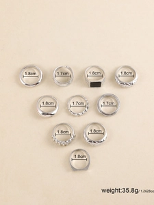 Detaillierte Größentabelle für das 10-teilige Silberring-Set mit Durchmesser und Gewicht