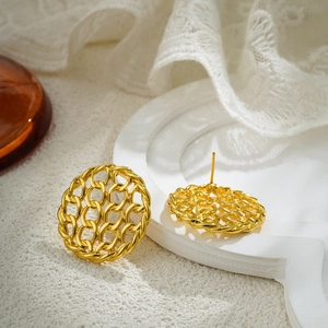 Pendientes de botón vintage de disco con malla hueca bañados en oro de 18 quilates y diseño circular
