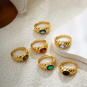 Vintage 18K gold plated ring set with oval colorful zircons and twisted rope texture