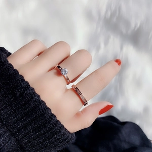 Ensemble de bagues en acier titane rose doré avec gravure Forever Love et zircone
