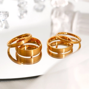 Anello Minimalista in Acciaio al Titanio Spazzolato per Uomo Donna Oro Oro Rosa Argento Nero Anello Semplice Gioielli Regalo
