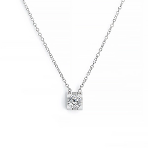 Minimalist 18k rose gold square pendant necklace with brilliant cut zircon for women