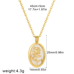 Dimensions détaillées du collier pendentif rose en or 18K avec nacre et chaîne maille
