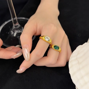 Vintage 18K Gold Plated Copper Oval Cubic Zirconia Ring Elegant Emerald Green Amethyst Purple Crystal Statement Ring Fashion Jewelry For Women