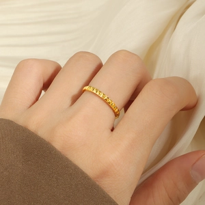 Chic 18K gold plated stainless steel ring with 3D pyramid rivet texture for women