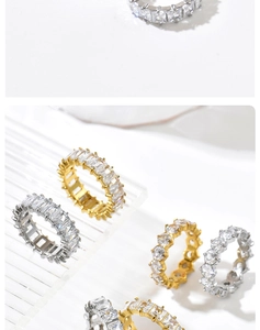 Détails de bagues éternité avec zircons baguettes et ronds en finitions or et argent