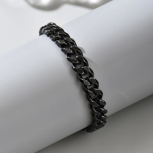 Bracciale a catena cubana nero opaco unisex caratterizzato da un design in metallo minimal