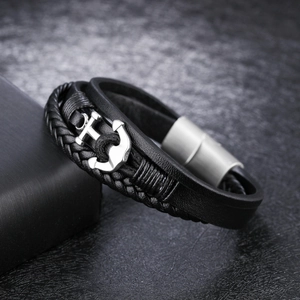 Mehrlagiges schwarzes Lederarmband für Herren mit silbernem Anker-Anhänger und Magnetverschluss