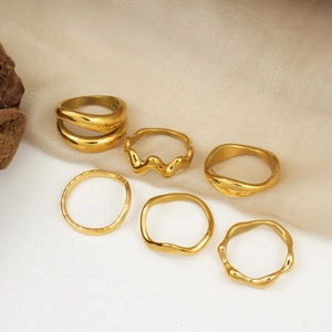 6-piece minimalist wave gold rings set in stainless steel for trendy layered wearing