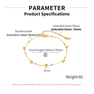 Detailansicht eines vergoldeten Edelstahl-Fußkettchens mit 6mm Perlen und verstellbarer Kette