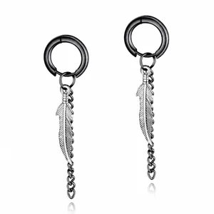 Pendientes de Botón con Cadena de Borla de Pluma de Acero Inoxidable para Hombre Joyería de Estilo Hip Hop Punk