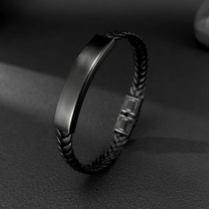 Pulsera de Cuero Tejido Minimalista para Hombre Con Placa de Acero Inoxidable Negro Mate Estilo Industrial Hecha a Mano Joyería