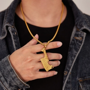 Collier homme hip hop avec pendentif couperet en acier inoxydable doré au design vintage