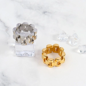 Industriële roestvrijstalen schakelringen in goud en zilver voor dames