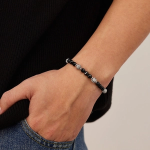 Elegante pulsera de cuentas con ónix negro y piedras de mapa grises para hombre