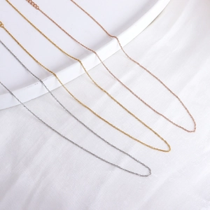 Minimalist stainless steel O-chain necklaces in silver, gold, and rose gold finishes