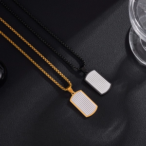 Collier pour homme en acier inoxydable avec pendentif géométrique bicolore noir et or