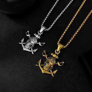 Collier pirate rétro pour homme en acier inoxydable avec pendentif crâne et ancre
