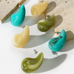 Minimalist Teardrop Acrylic Stud Earrings For Women Copper Base Marble Pattern Fashion Jewelry For Party Daily Use