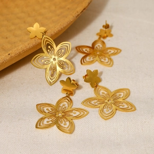 Elegant 18K gold plated titanium steel hollow flower statement earrings set for women