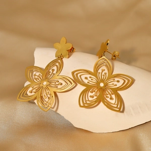 Exaggerated Hollow Out Camellia Flower Dangle Earrings Stainless Steel PVD 18K Gold Plated Fashion Jewelry For Women Party