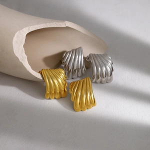Vintage Roestvrij Staal Schelp Waaier Veer Vormige Oorknopjes Geplooide Textuur Goud Zilver Verguld Mode Vrouwen Sieraden