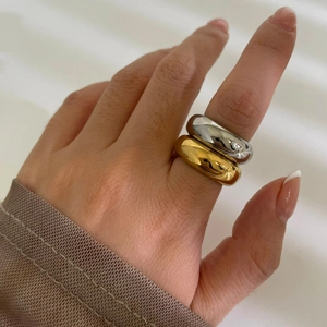 Minimalistische dicke Ringe aus 18K Gold und Silber Edelstahl für Damen im Duo
