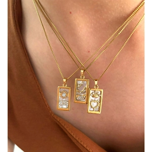 Vintage Stainless Steel Tarot Card Pendant Necklace Mother Of Artificial Pearl Zirconia Sun Moon Crown Celestial Jewelry For Women