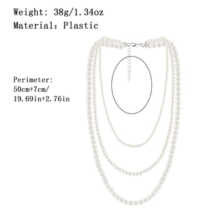 Détails du collier à trois couches en perles avec longueur de 50 cm et poids de 38 g