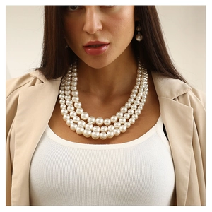 Parure Collier et Boucles d'Oreilles en Künstliche Perles d'Imitation ABS Multicouche Vintage pour Femmes Bijoux de Soirée Mariage