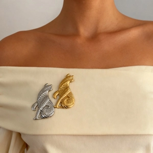 Broche Chat en Acier Inoxydable Vintage pour Femme Forme d'Animal Texturée de Haute Qualité Électroplaquée Or Argent Épingle Décorative