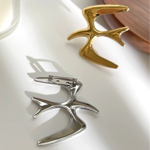 Minimalist swallow bird brooches in polished gold and silver finish for women