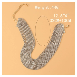 Collier ras du cou multi-rangs en strass brillants avec chaîne d'extension dorée et fermoir