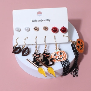 Detailed set of 6 Halloween earrings featuring pumpkin, black cat, and tassels