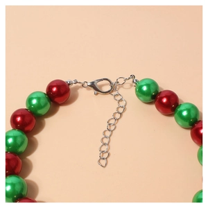 Detail of silver lobster clasp and adjustable chain on Christmas beaded pet necklace