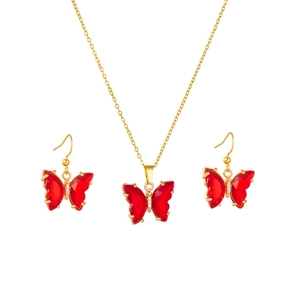 Conjunto de joyas de collar y pendientes con mariposas de cristal rojo en acabado dorado