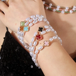 Bracciale Vintage Con Künstliche Perle Barocche Per Donna Lega Placcata Oro Pendente Quadrifoglio Multicolore Braccialetto Regolabile Regalo Gioielli