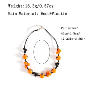 Collier de perles d'Halloween en bois orange et noir avec motifs de chauves-souris et fantômes