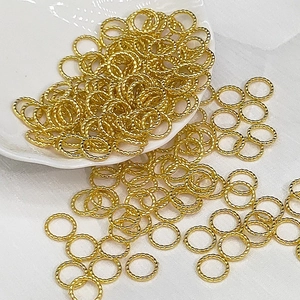 Anillas cerradas doradas trenzadas de 9mm para bisutería DIY y pulseras hechas a mano