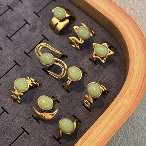 Anello Aperto Vintage in Acciaio Inossidabile e Pietra Naturale Placcato Oro 18K Regolabile a Forma di Cuore Stella Luna Donna