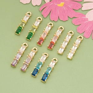 Copper Plated 18k Gold Bamboo Shape Bar Pendant With Gradient Zirconia Baguette Cut Stone For DIY Jewelry Making Findings