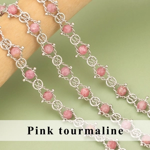 Roze toermalijn kralen op zilveren geometrische ketting voor DIY sieraden