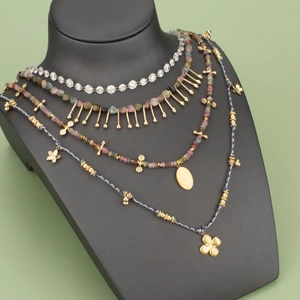 Layered bohemian stainless steel necklace set with daisy pendant and colorful stones